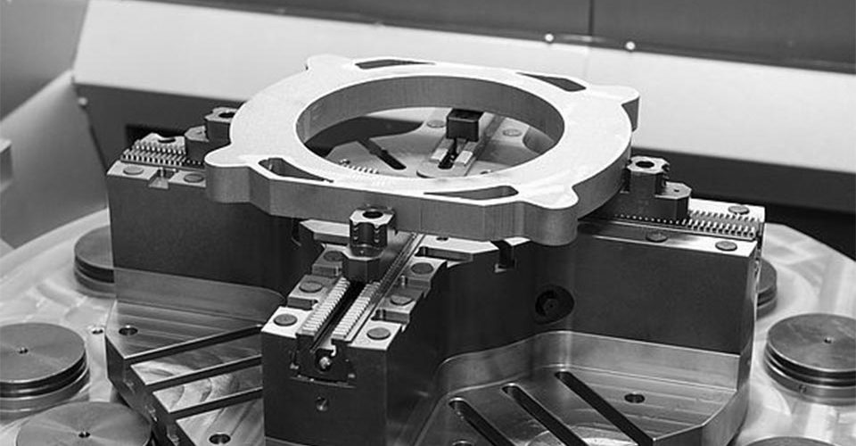 HWR 四爪分動求心夾頭(INOFlex®)– 強力夾具